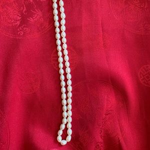 Freshwater cultured pearls necklace